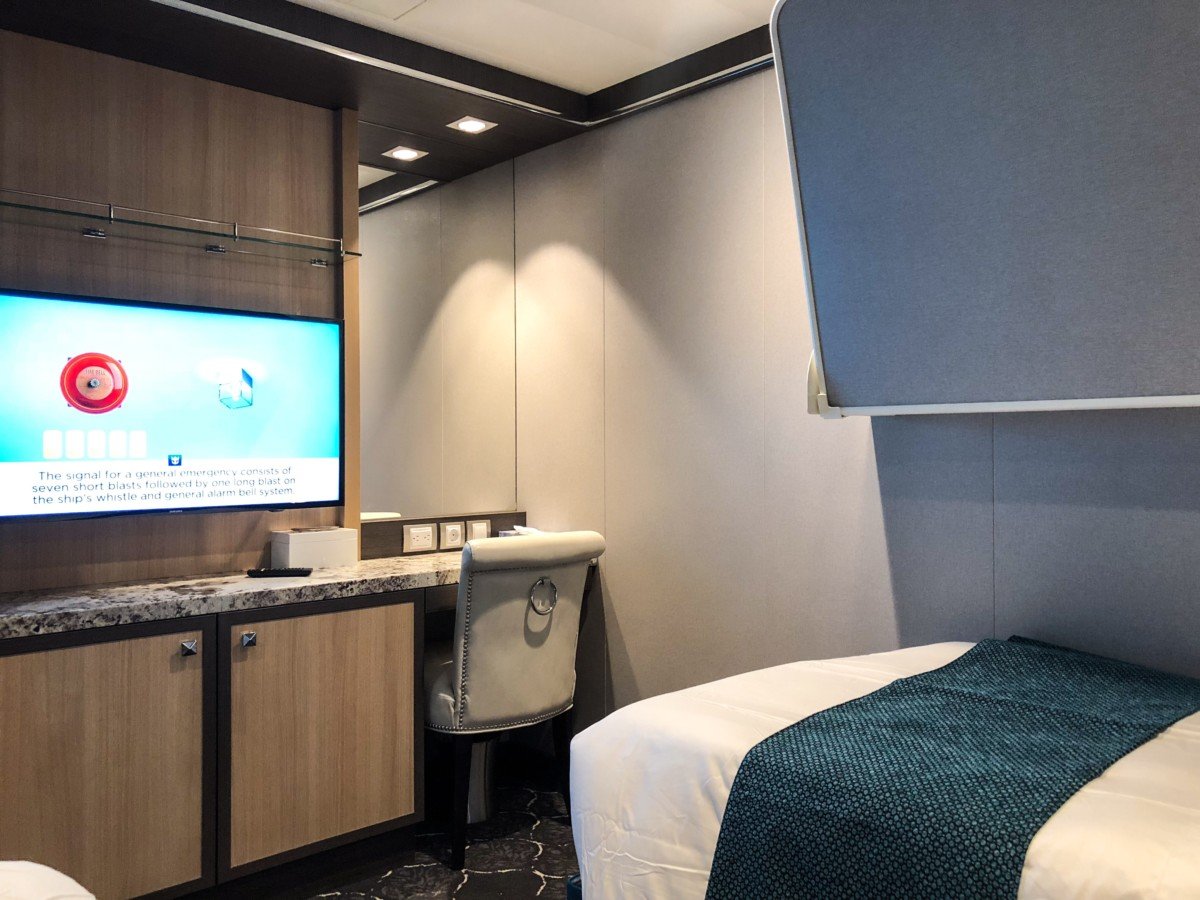 Symphony of the Seas Grand Suite second stateroom