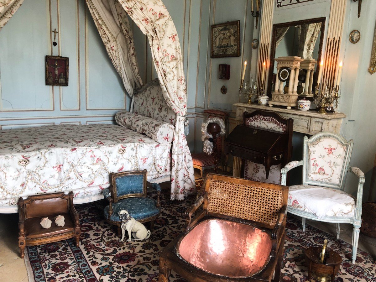  Chateau de Vendeuvre Louise Aimee's  bedroom