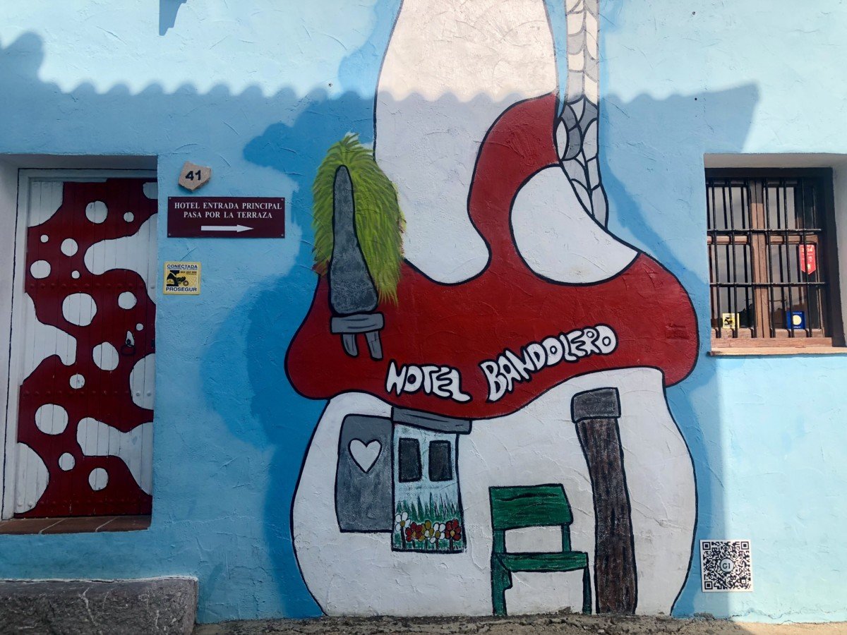  Júzcar the smurf village Graffiti on walls toadstool of Hotel Banddiero