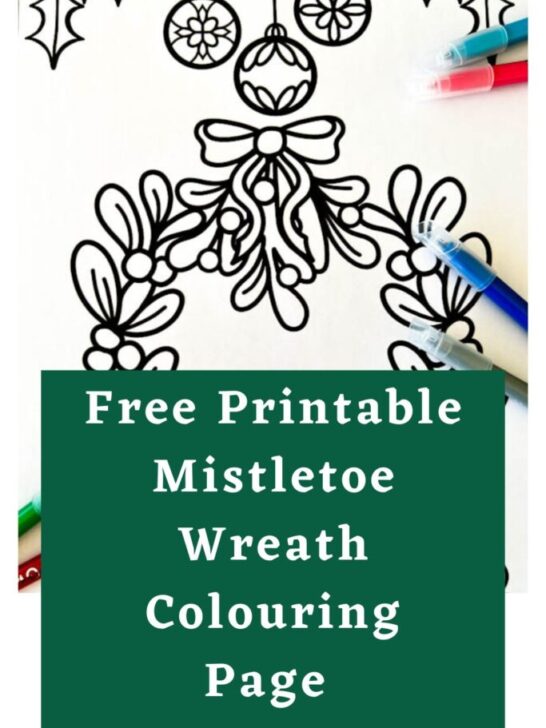 Free Mistletoe Wreath Colouring Page